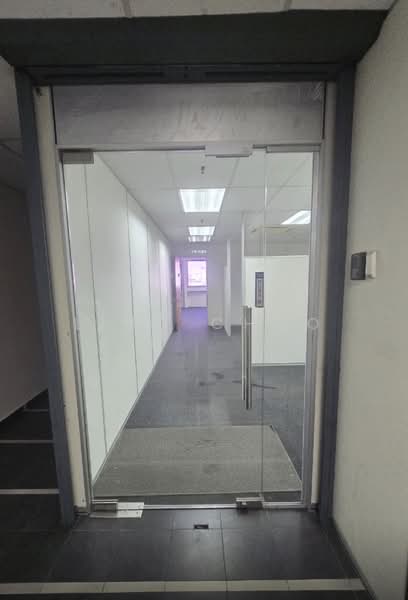Office for Rent in Petaling Jaya (Selangor) - Ling Choo - Corridor - PropertyGuru.com.my