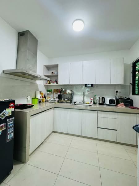 Greenfield Residence untuk Untuk Disewa - RM 4,000 /bulan, Apr 2026 - Kitchen - PropertyGuru.com.my