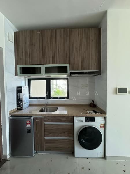 Apartment for Rent at Ataraxia Park @ Forest City - Chung How Siew - Kitchen - PropertyGuru.com.my