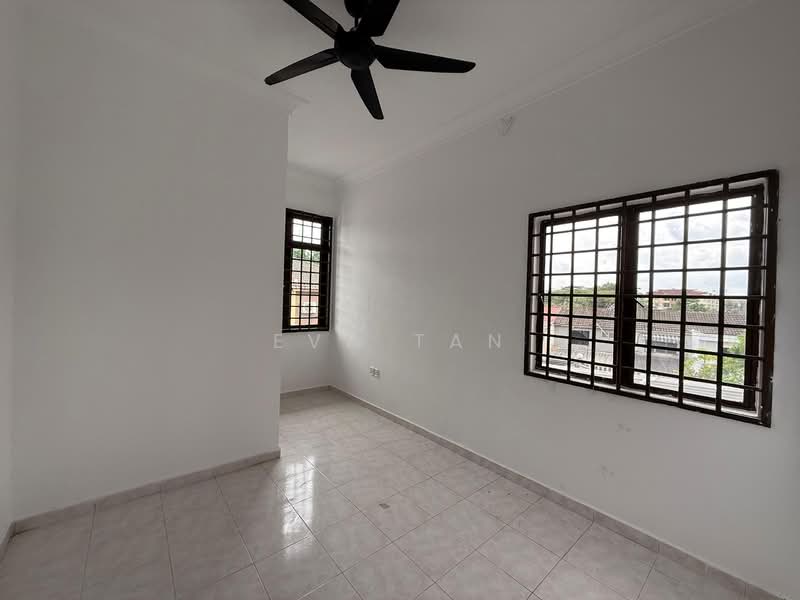 2-storey Terraced House for Rent in Taman Desa Cemerlang (Ulu Tiram) - Eva Tan - PropertyGuru.com.my