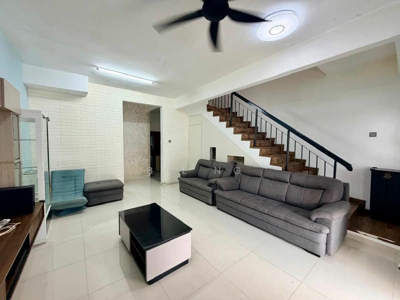 Taman Setia Indah untuk Untuk Disewa - RM 2,400 /bulan, Apr 2026 - Living Room - PropertyGuru.com.my