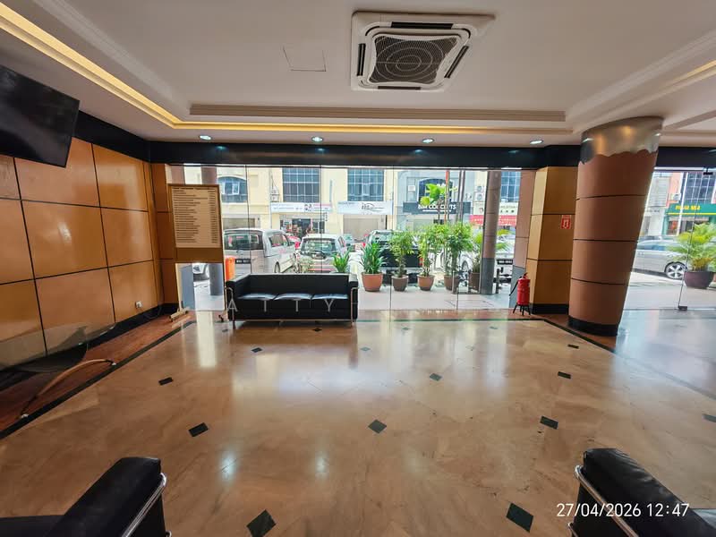 Shop / Office for Sale in Seri Kembangan (Selangor) - Katty Soon - Lobby - PropertyGuru.com.my