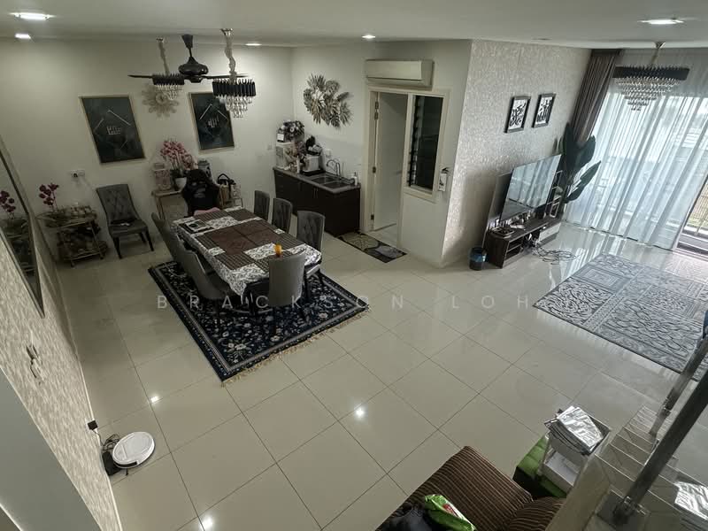 1.5-storey Terraced House for Sale in Desa Melawati (Setapak) - Brackson Loh - Living Room - PropertyGuru.com.my