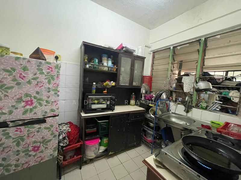 Sri Tioman II untuk Untuk Dijual - RM 220,000, Mac 2026 - Kitchen - PropertyGuru.com.my
