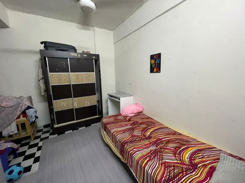 Sri Tioman II untuk Untuk Dijual - RM 220,000, Mac 2026 - Bedroom - PropertyGuru.com.my