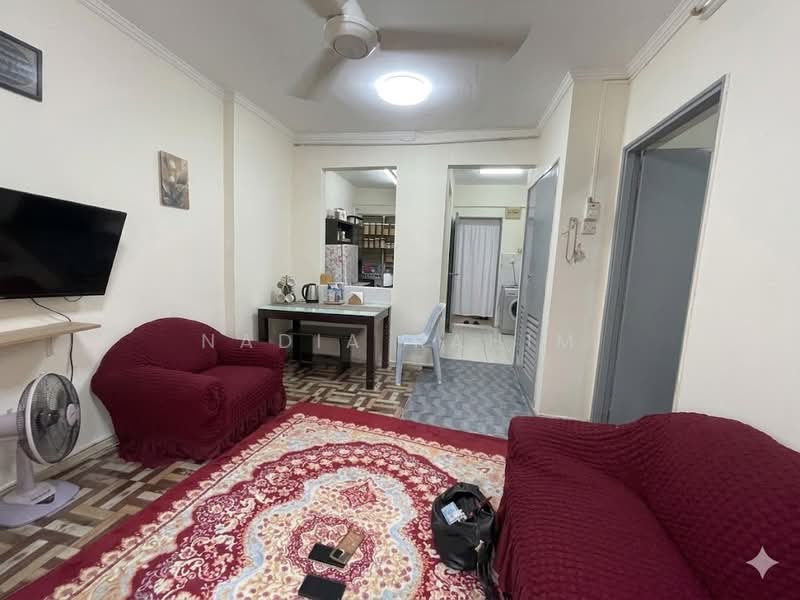 Sri Tioman II untuk Untuk Dijual - RM 220,000, Mac 2026 - Living Room - PropertyGuru.com.my