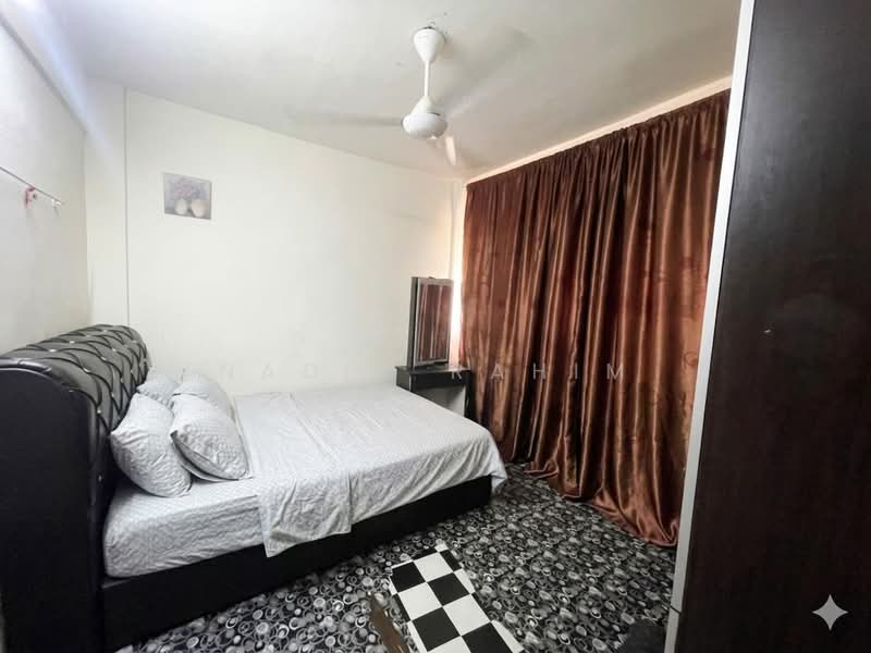 Sri Tioman II untuk Untuk Dijual - RM 220,000, Mac 2026 - Bedroom - PropertyGuru.com.my