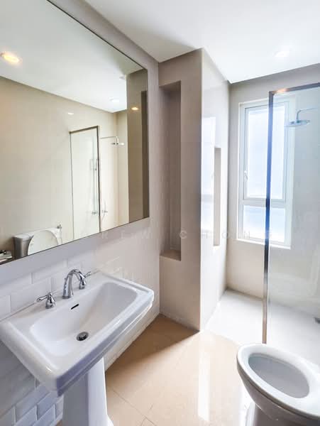Condominium for Rent at Quayside Seafront Resort Condominiums - Andrew Chong - Bathroom - PropertyGuru.com.my