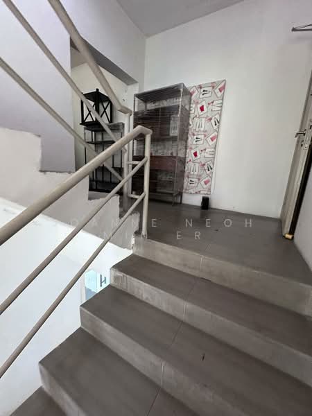 Warehouse for Rent in Seri Kembangan (Selangor) - JOANNE NEOH MIN ER - Interior - PropertyGuru.com.my