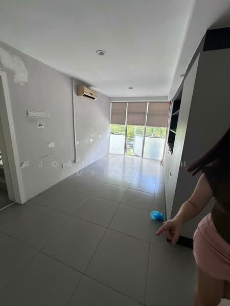 Warehouse for Rent in Seri Kembangan (Selangor) - JOANNE NEOH MIN ER - Interior - PropertyGuru.com.my