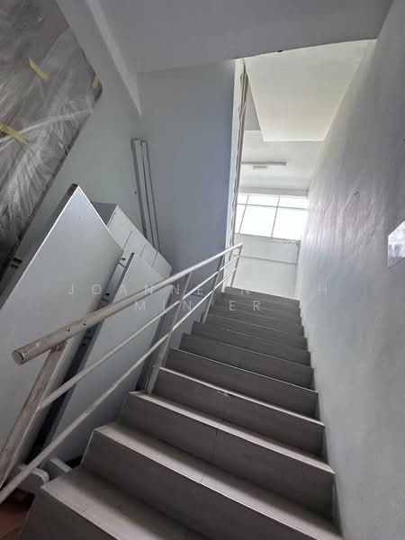 Warehouse for Rent in Seri Kembangan (Selangor) - JOANNE NEOH MIN ER - Interior - PropertyGuru.com.my