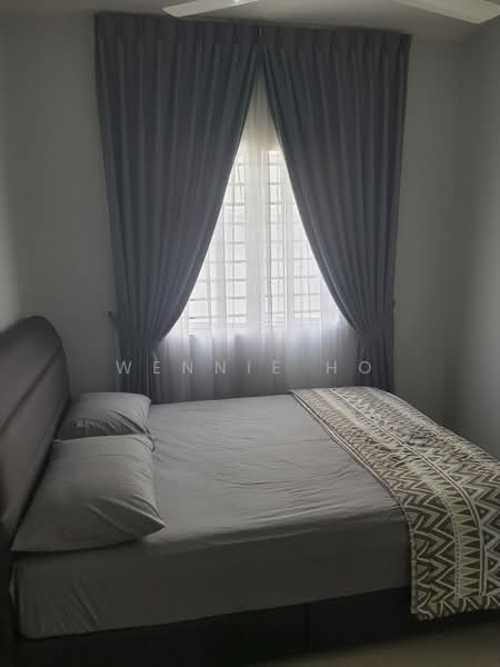 Pangsapuri untuk Dijual di Simfoni @ Eco Majestic - Wennie Ho - Bedroom - PropertyGuru.com.my