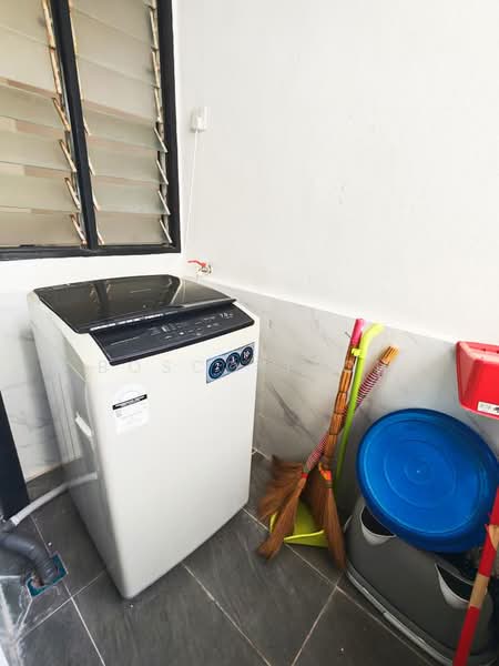 For Rent - Desa Green