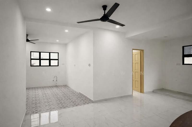 Semi-Detached House for Sale in Taman Cuepacs (Cheras) - Ashraf Azwan - Interior - PropertyGuru.com.my