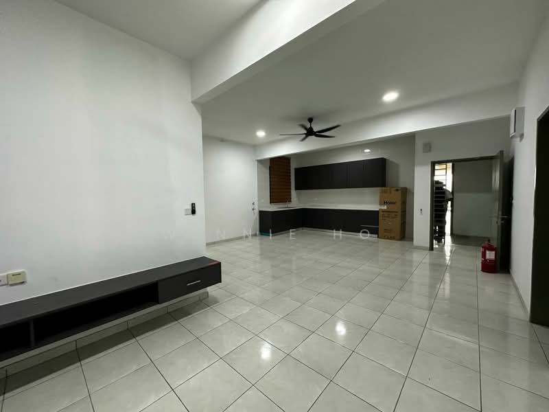 Idaman Abadi untuk Untuk Dijual - RM 275,000, Mac 2026 - Living Room - PropertyGuru.com.my