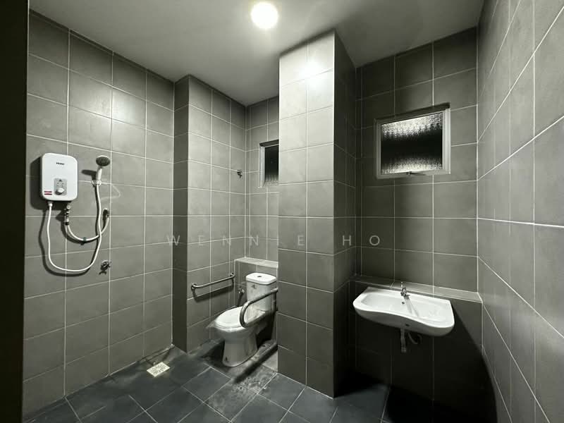 Idaman Abadi untuk Untuk Dijual - RM 275,000, Mac 2026 - Bathroom - PropertyGuru.com.my
