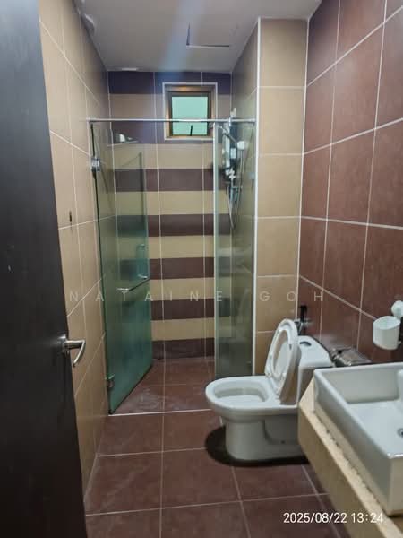 Service Residence for Rent at D'Inspire Residence (Inspira Bestari) - Nataine Goh - Bathroom - PropertyGuru.com.my
