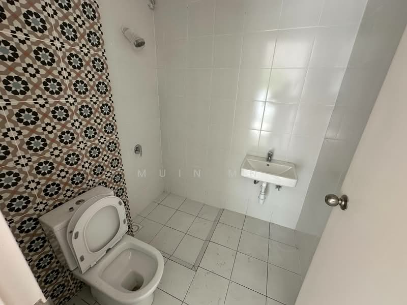 Semi-Detached House for Sale in Shah Alam (Selangor) - Muin Mn - Bathroom - PropertyGuru.com.my