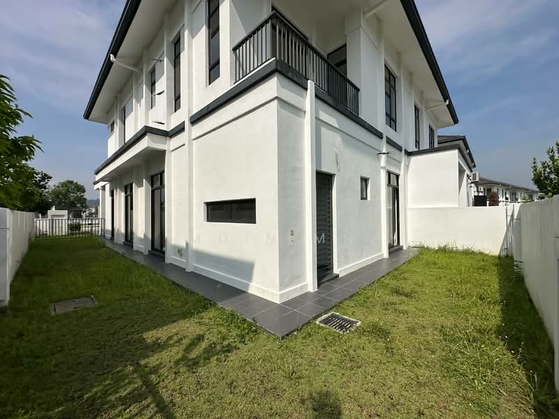 Semi-Detached House for Sale in Shah Alam (Selangor) - Muin Mn - Exterior - PropertyGuru.com.my