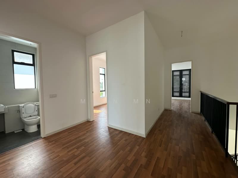 Semi-Detached House for Sale in Shah Alam (Selangor) - Muin Mn - Bathroom - PropertyGuru.com.my