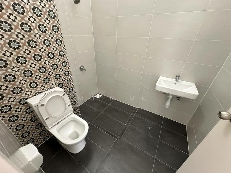 Semi-Detached House for Sale in Shah Alam (Selangor) - Muin Mn - Bathroom - PropertyGuru.com.my