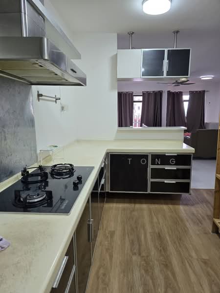 Condominium for Sale at Perdana Exclusive - Julian Tong - Kitchen - PropertyGuru.com.my