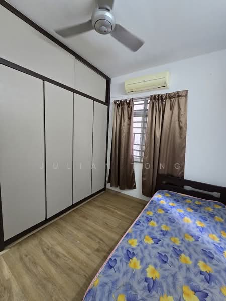 Condominium for Sale at Perdana Exclusive - Julian Tong - Bedroom - PropertyGuru.com.my