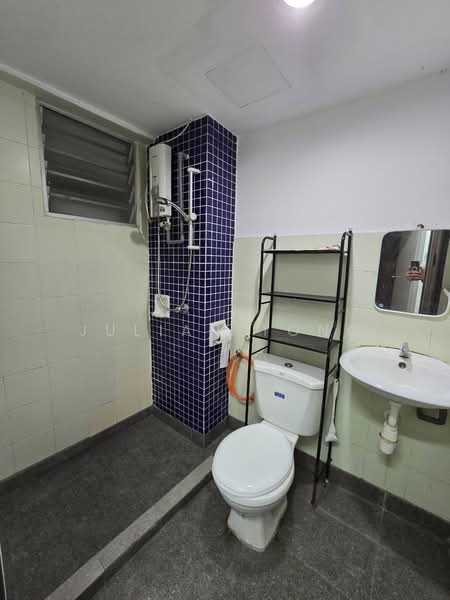 Condominium for Sale at Perdana Exclusive - Julian Tong - Bathroom - PropertyGuru.com.my