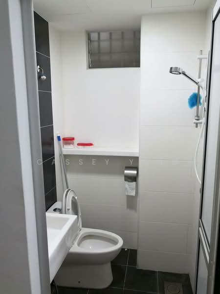 Apartment for Sale at Megaria Tulip - Cassey Yong - Bathroom - PropertyGuru.com.my