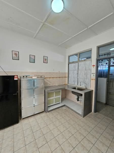 1-storey Terraced House for Rent in Iskandar Puteri (Nusajaya) (Johor) - Grace Lau - Kitchen - PropertyGuru.com.my