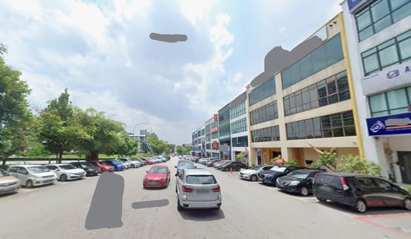 Shop for Sale in Sungai Besi Indah (Seri Kembangan) - Oscar Lee - Exterior - PropertyGuru.com.my