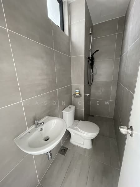 Service Residence for Sale at Space Residency - Jason Chew - Bathroom - PropertyGuru.com.my
