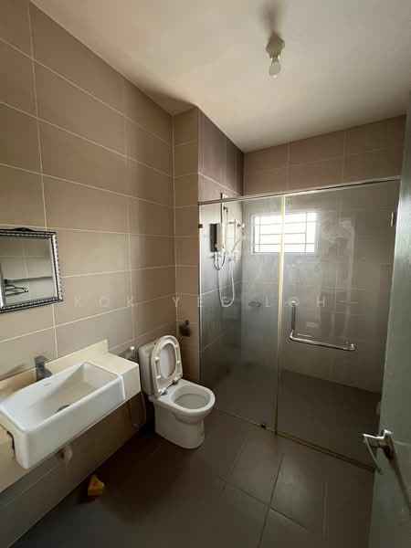 Untuk Disewa - Evira @ Warisan Puteri