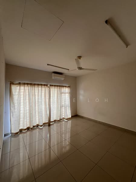 Untuk Disewa - Evira @ Warisan Puteri