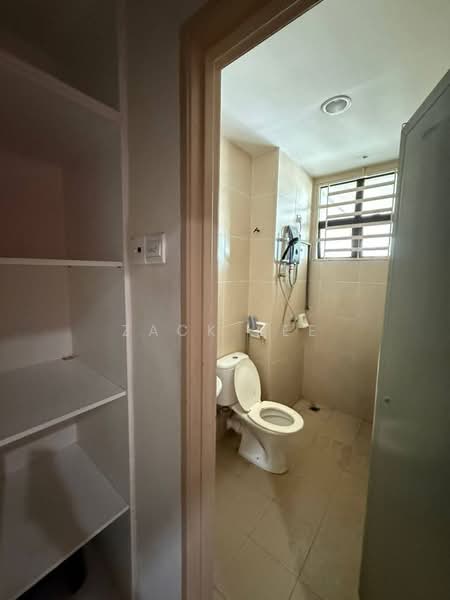 Taman Mesra Permai untuk Untuk Dijual - RM 850,000, Mac 2026 - Bathroom - PropertyGuru.com.my