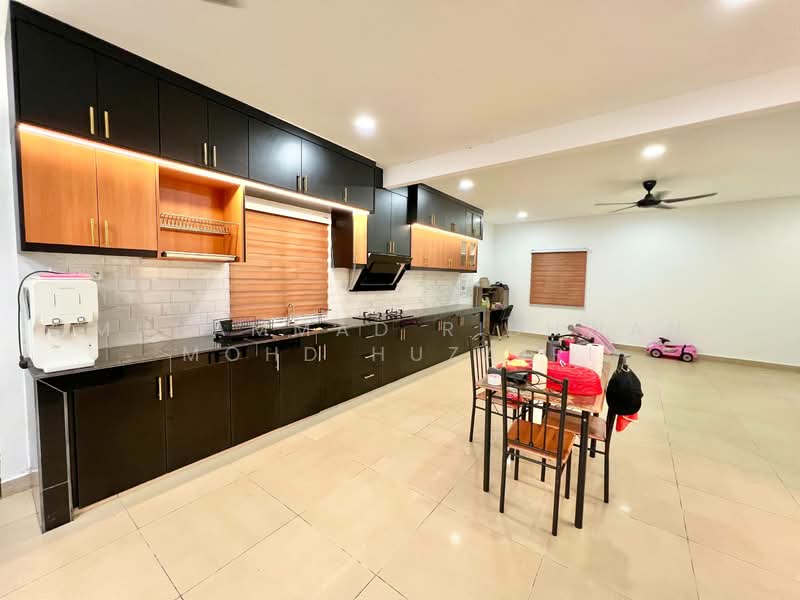 Terraced House for Sale in Pajam (Mantin) - Muhammad Ridhwan Mohd Huzairi - Kitchen - PropertyGuru.com.my
