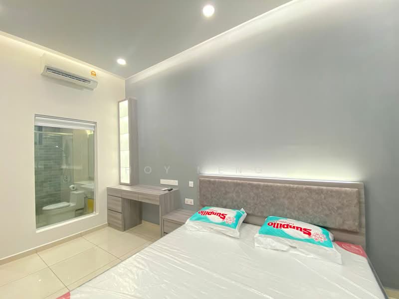 Condominium for Rent at Queens Residences Q2 @ Queens Waterfront - Hoy Meng - Bedroom - PropertyGuru.com.my