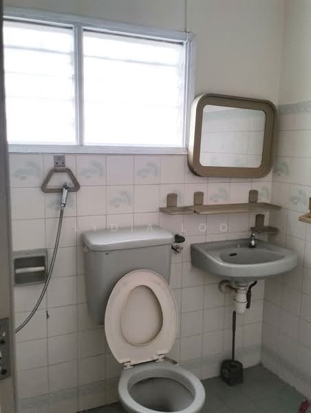 2-storey Terraced House for Rent in Usj 9 (Subang Jaya) - Lydia Loo - Bathroom - PropertyGuru.com.my