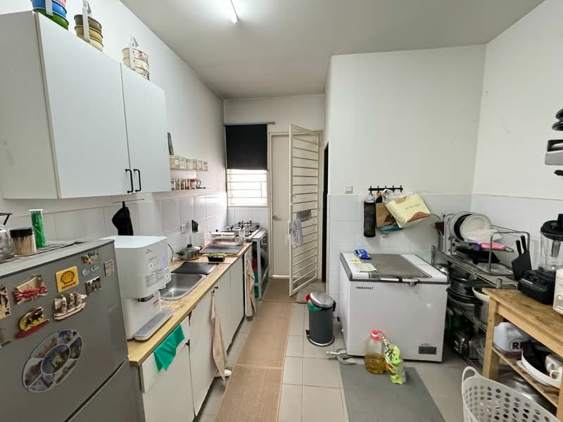 2-storey Terraced House for Sale in Bandar Country Homes (Rawang) - Steven Lee - Kitchen - PropertyGuru.com.my