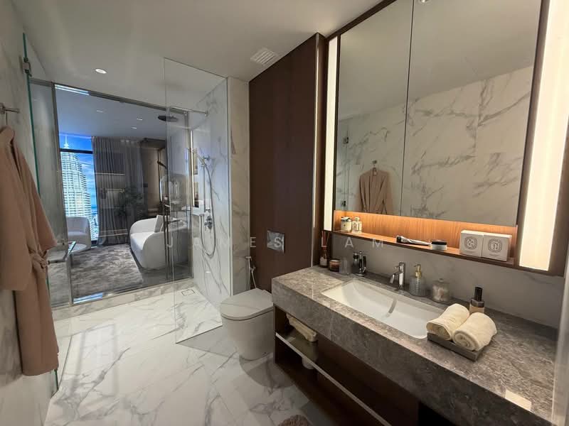 Servis Apartment untuk Dijual di CloutHaus Residences - James Lam - Bathroom - PropertyGuru.com.my