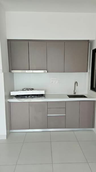 Service Residence for Sale at The Tropika - Alex Chin - Kitchen - PropertyGuru.com.my