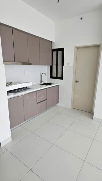 Service Residence for Sale at The Tropika - Alex Chin - Kitchen - PropertyGuru.com.my