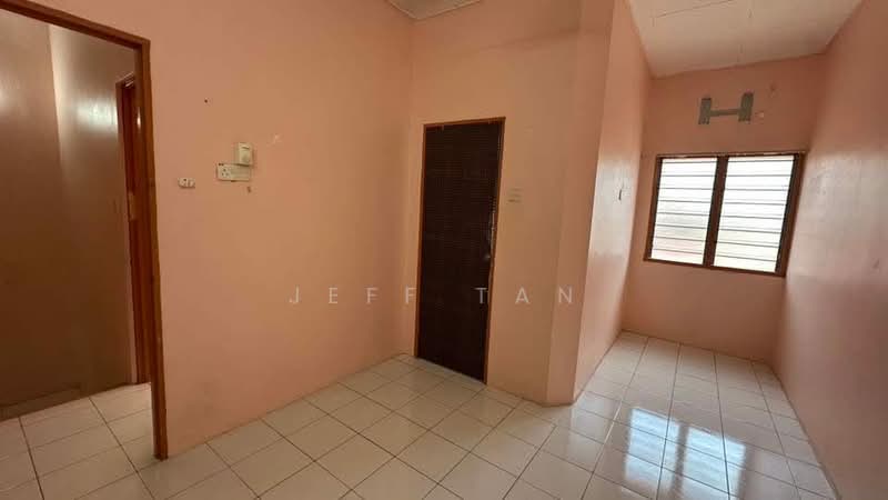 1-storey Terraced House for Rent in Bercham (Ipoh) - Jeff Tan - Interior - PropertyGuru.com.my