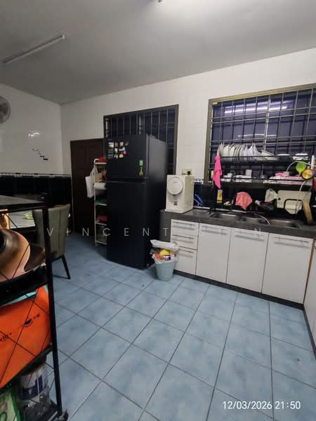 Taman Setia Indah untuk Untuk Dijual - RM 668,000, Mac 2026 - Kitchen - PropertyGuru.com.my