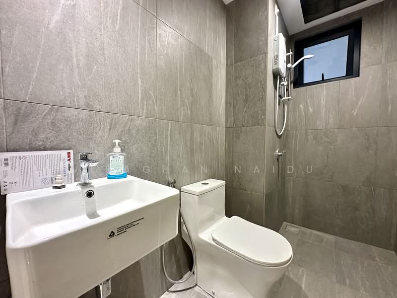 Savvy @ Riana Dutamas untuk Untuk Disewa - RM 3,600 /bulan, Mac 2026 - Bathroom - PropertyGuru.com.my