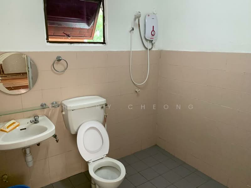 Condominium for Rent at Evergreen Park Acorn & Hazel - Cheery Cheong - Bathroom - PropertyGuru.com.my