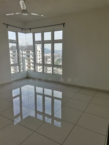 Condominium for Sale at Sri Putramas III / Royal Regent - Jeff Ooi - Living Room - PropertyGuru.com.my