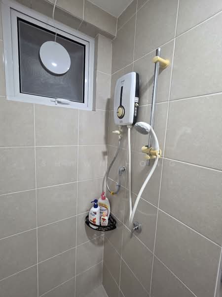 Condominium for Rent at Havana Beach Residences - Shawn Hong - Bathroom - PropertyGuru.com.my