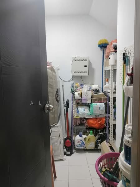 Cluster House for Sale in Taman Bestari Indah (Ulu Tiram) - Alviss Tay - Interior - PropertyGuru.com.my