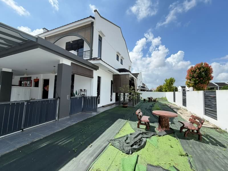 2-storey Terraced House for Sale in Austin (Johor Bahru) - Ethan Gan - Exterior - PropertyGuru.com.my